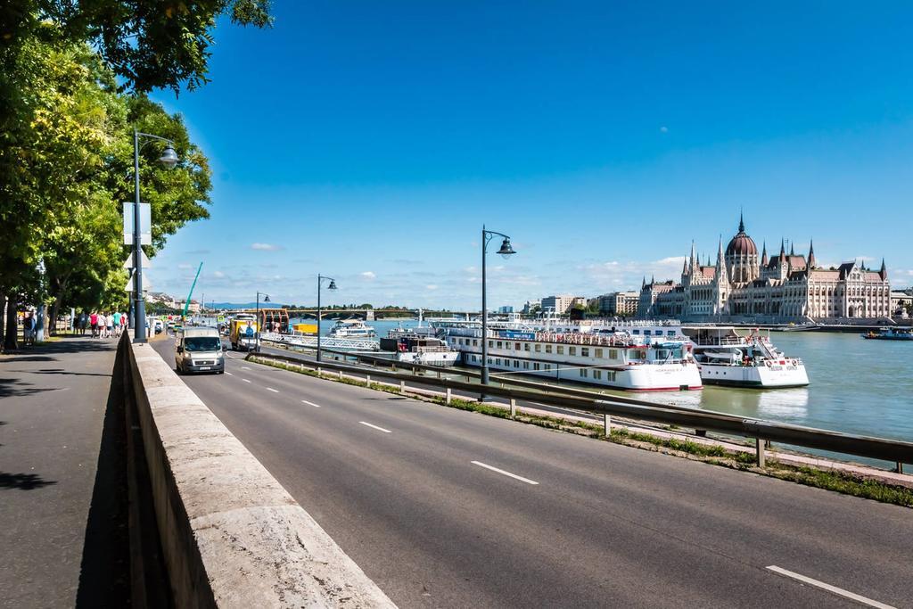 Mickey'S Chain Bridge Apartments Budapest Exterior foto